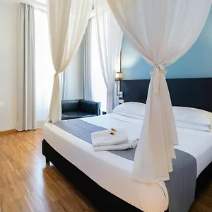 At Townhouse - Filiberto Гостевой дом